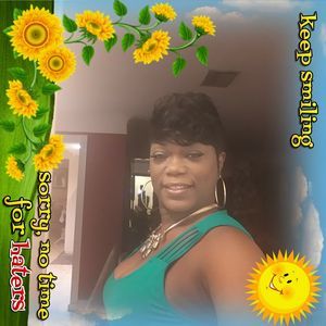 Meet your Posher, Angella